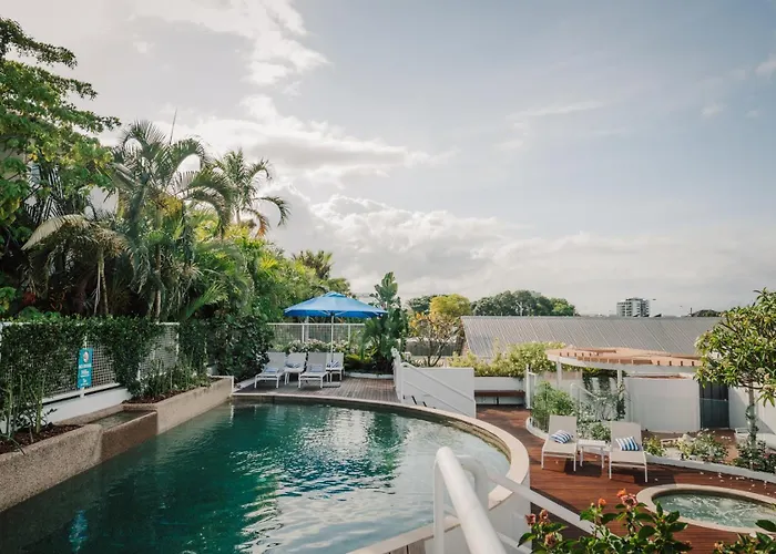 Sunshine Tower Hotel